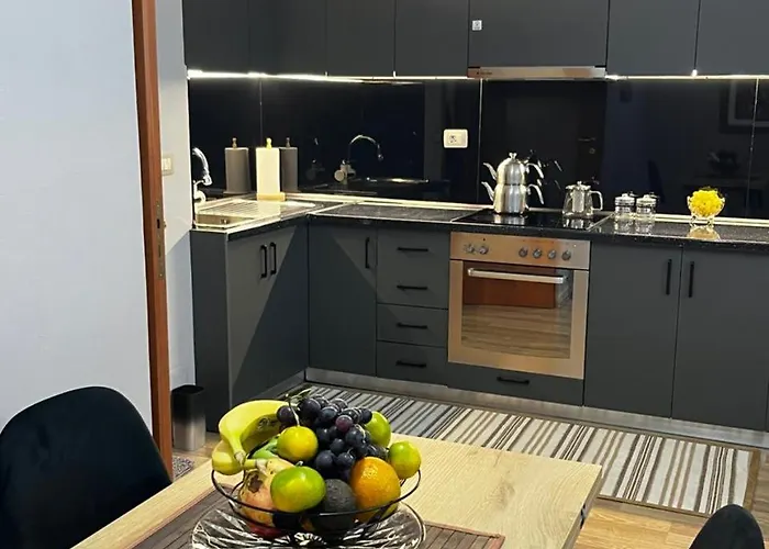 דירה Friends' House In *